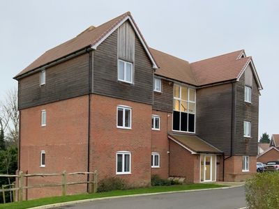 Property Image for Merrydown, Bramley Avenue, Horam, Heathfield, East Sussex, TN21 0FN