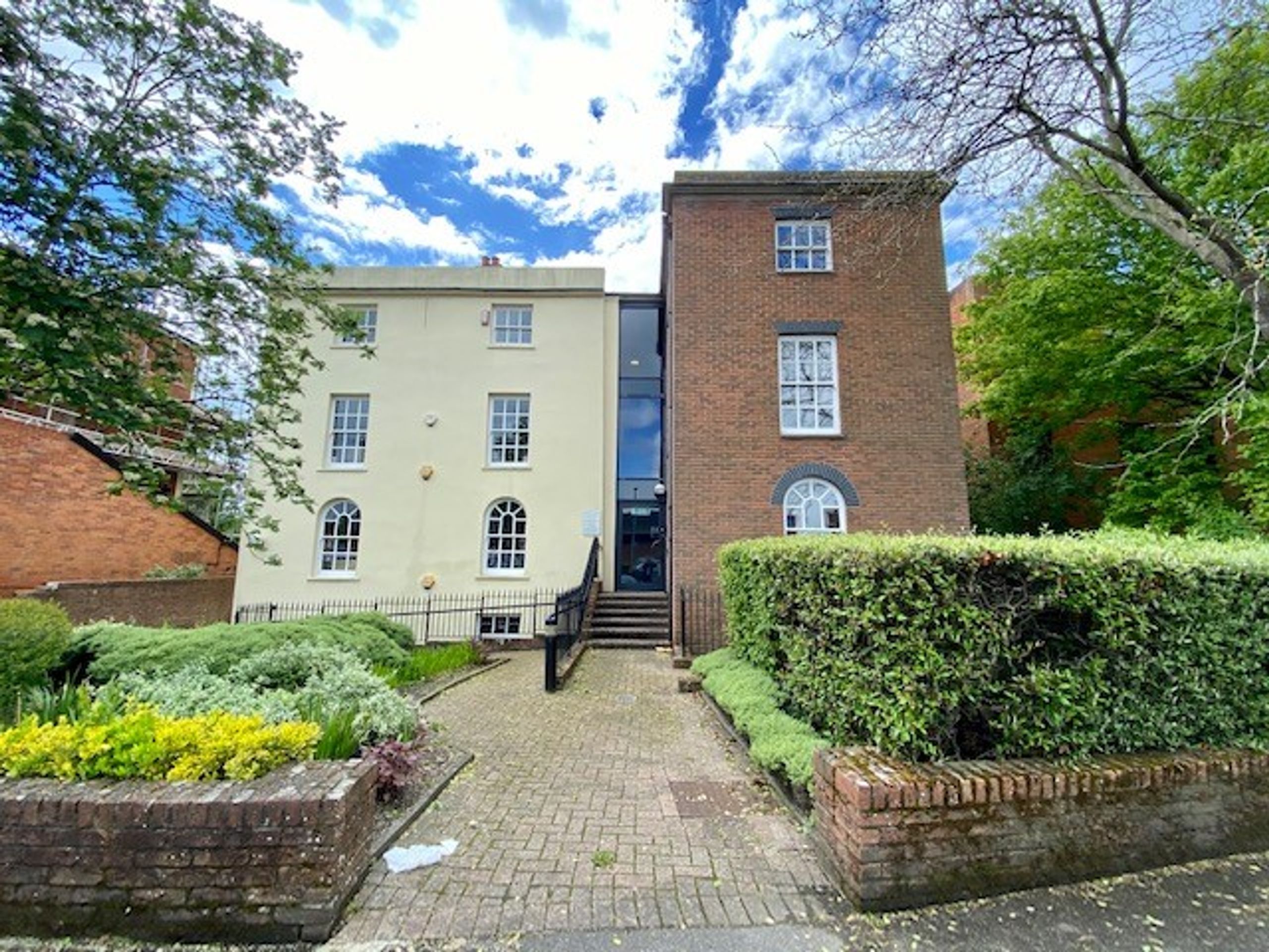 To Let House, Lower Ground Floor, House 6771 London