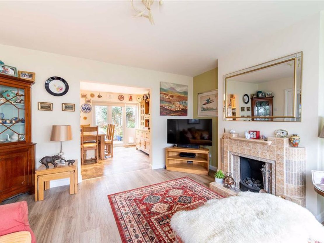 Roundmead Close, Loughton, Essex, IG10