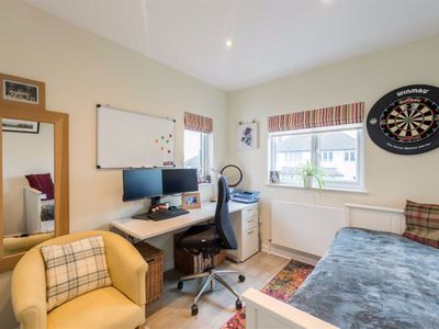 Property Image for Roundmead Close, Loughton, Essex, IG10