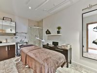 Property Image for 21 Clapham High Street, London, SW4 7TR