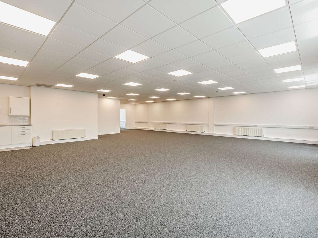 Office 13 Venture Point, M53, Stanney Mill Road, Ellesmere Port, Cheshire, CH2 4NE