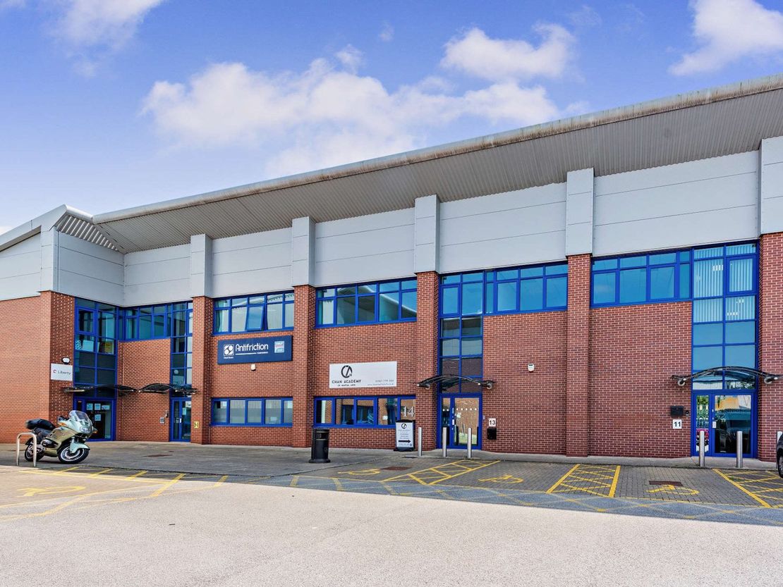 Office 13 Venture Point, M53, Stanney Mill Road, Ellesmere Port, Cheshire, CH2 4NE