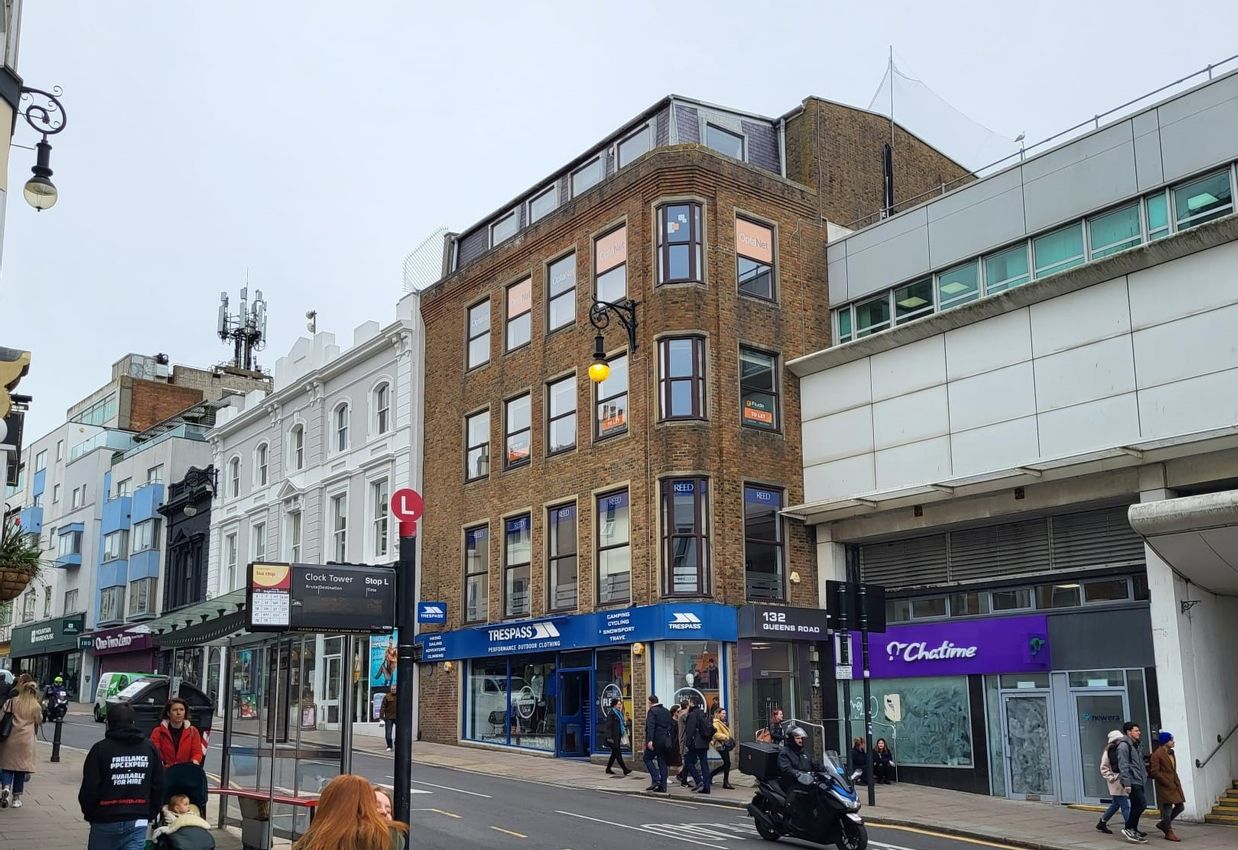 To Let 132 Queens Road, Brighton, East Sussex, BN1 3WB PropList
