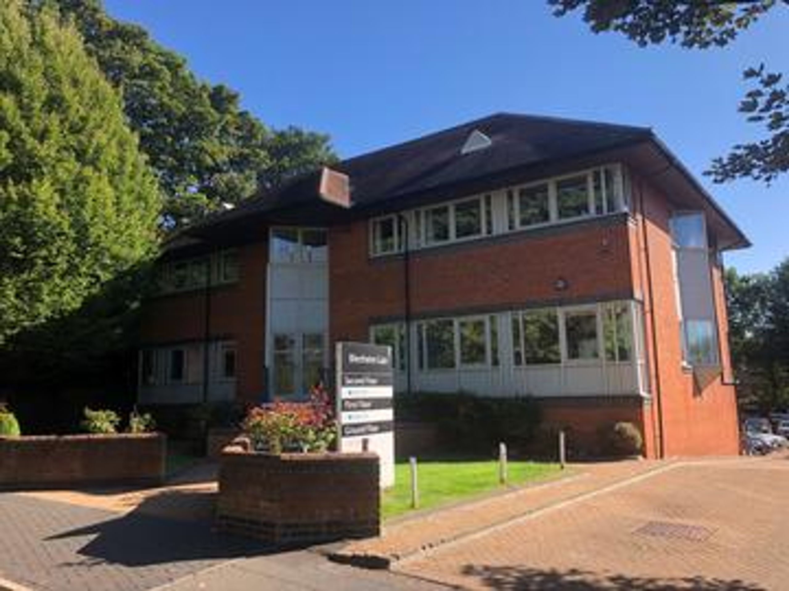 To Let Ground floor, Blenheim Gate, Upper Marlborough Road, St Albans