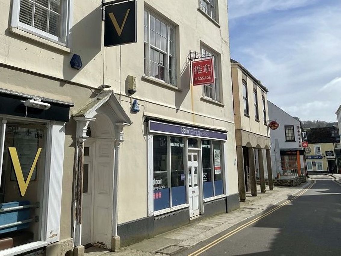Ground Floor Retail Premises, St Mary’s House, 16 St Mary’s Street, Truro  TR1 2AF