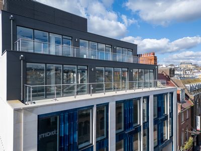 Property Image for 10, Middle Street, Brighton, BN1 1AL