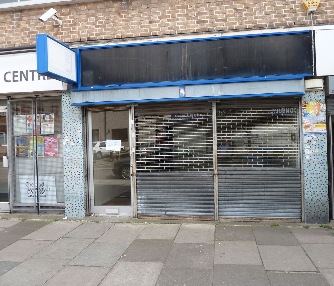 To Let Unit 2. 1017 Sevenways Parade, Woodford Avenue,, Gants Hill
