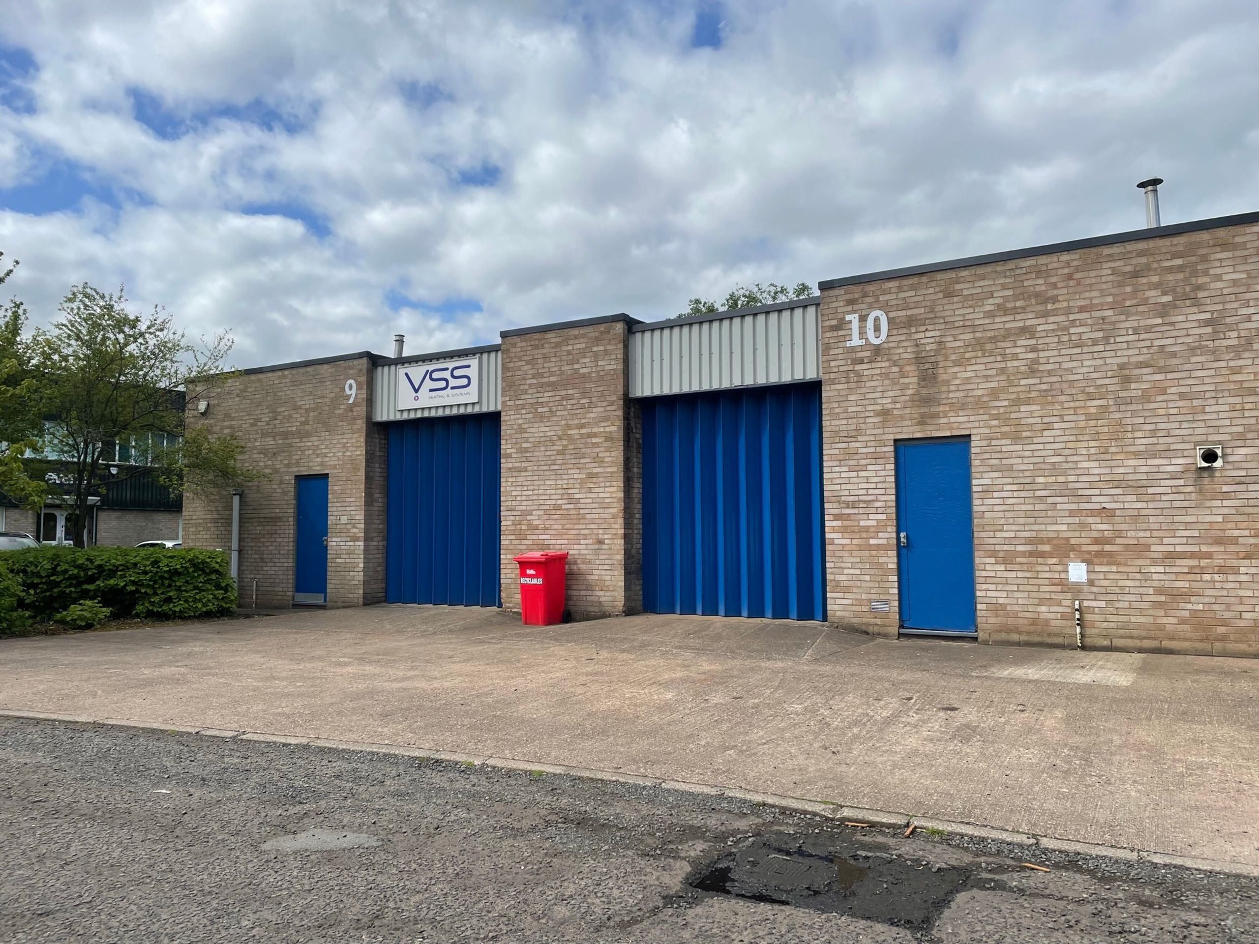 To Let Unit 10 Thornhill Road, North Moons Moat Industrial Estate