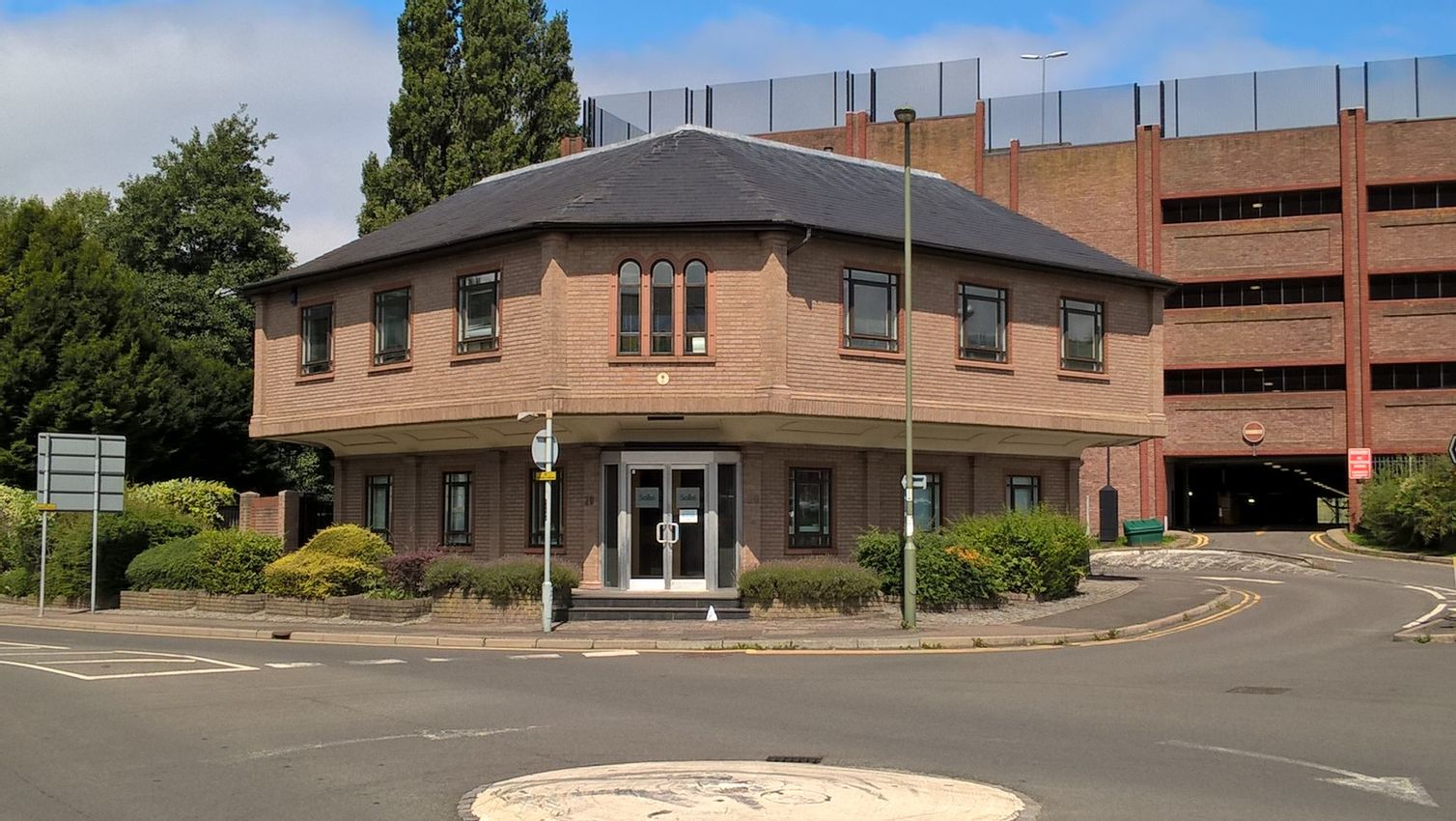 To Let 20 Hook Road, Epsom, KT19 8TR PropList