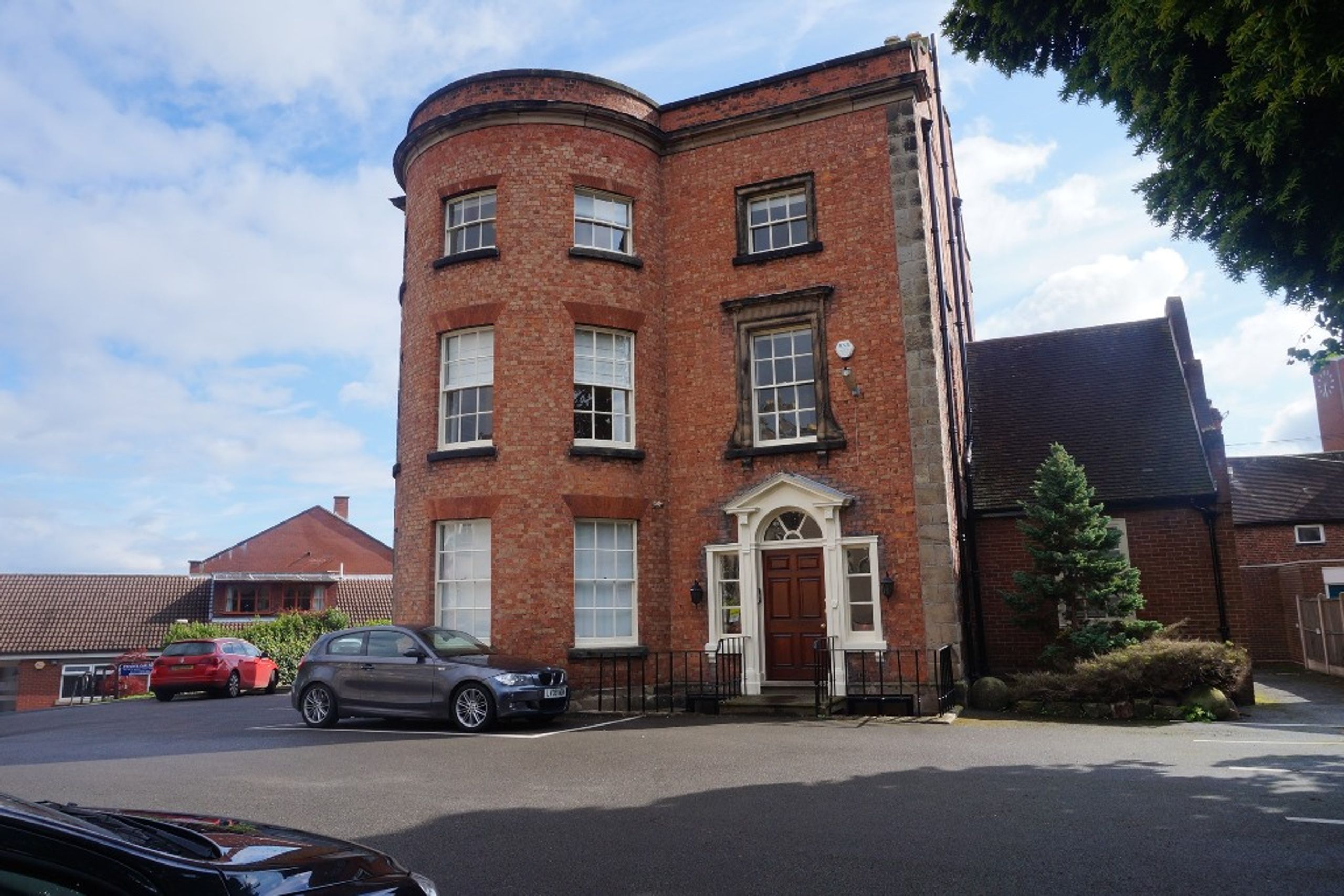 To Let Third Floor Offices, Claremont House, Claremont Bank