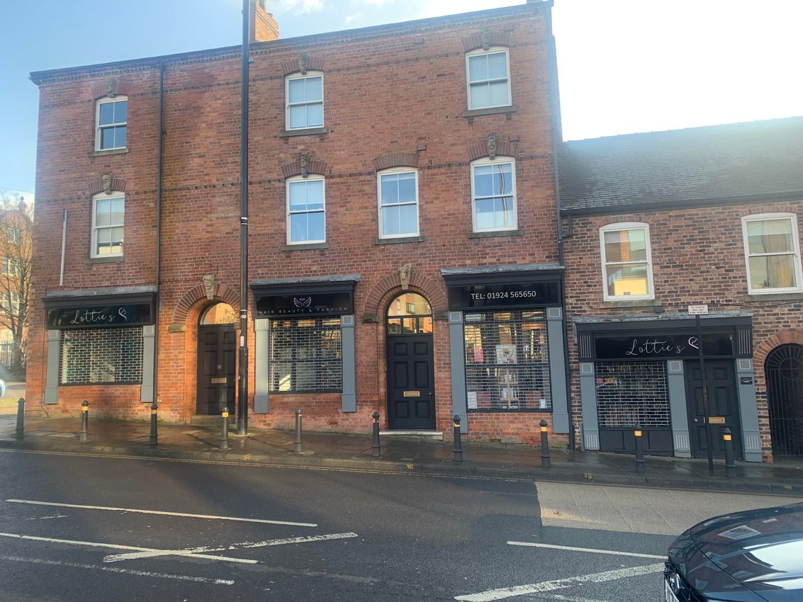 To Let 9799 Westgate, Wakefield, West Yorkshire, WF1 1EL PropList