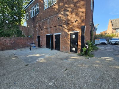 Property Image for 121 High Street, Sittingbourne, Kent, ME10 4AQ