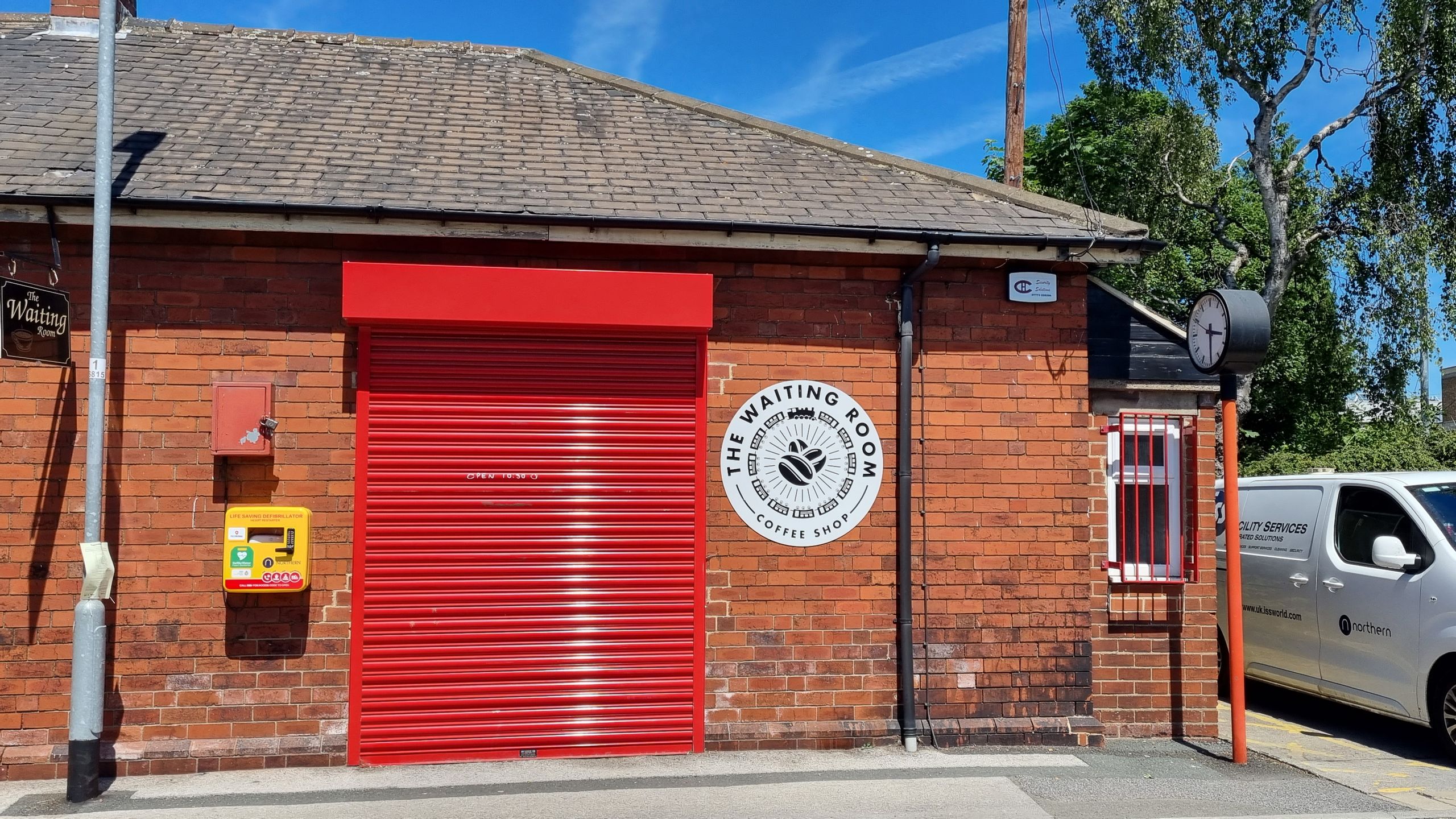 To Let Cross Gates Station, Station View, Crossgates, Leeds, West