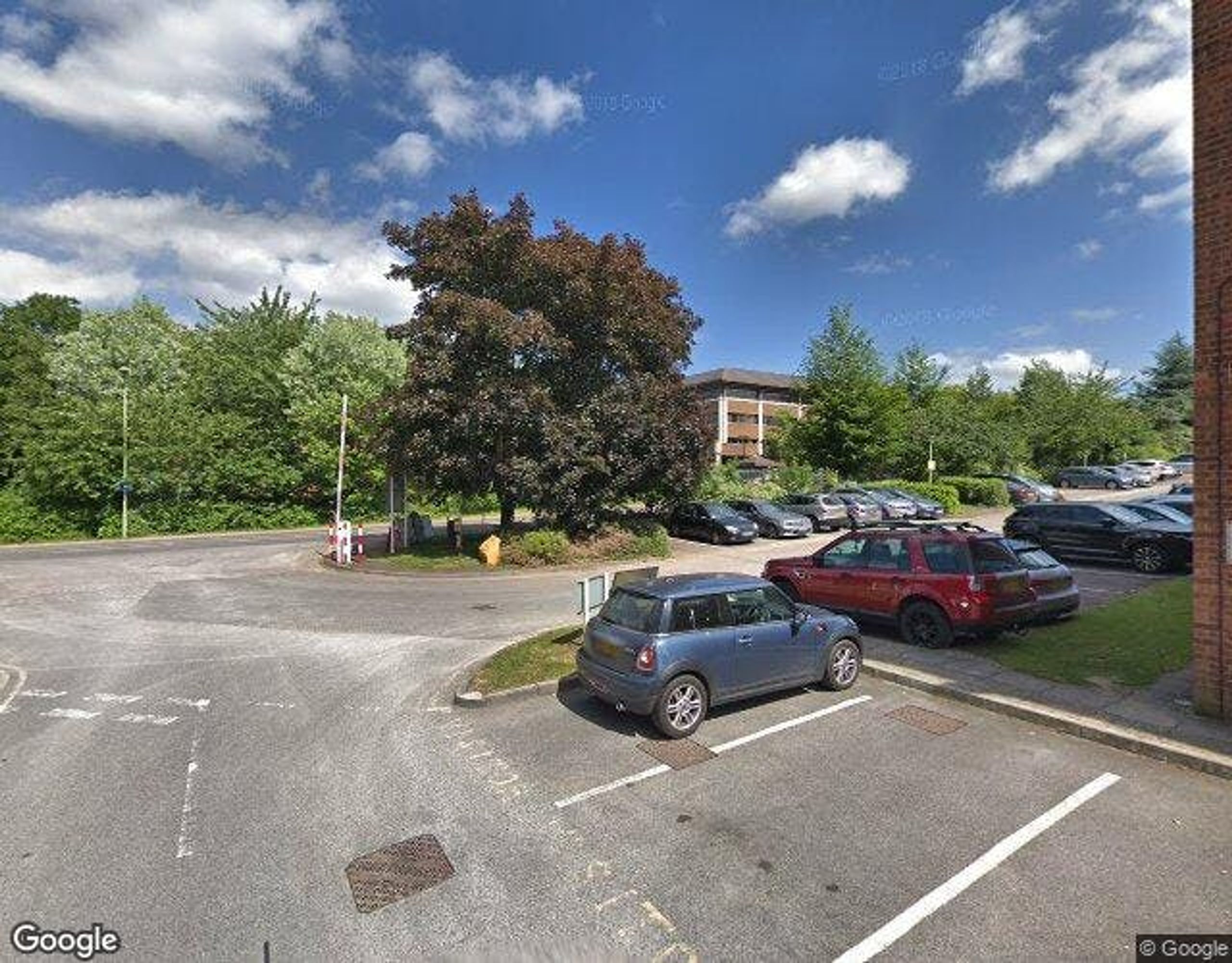 To Let Unit 2a, Vickers Business Centre, Priestley Road, Basingstoke