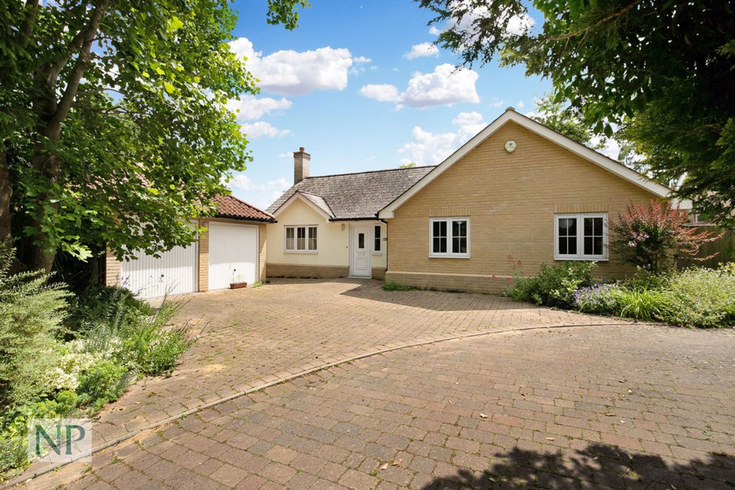 For Sale The Paddocks, Bures PropList