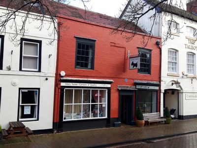 Property Image for 15 High Street, Droitwich, Worcestershire, WR9 8EJ