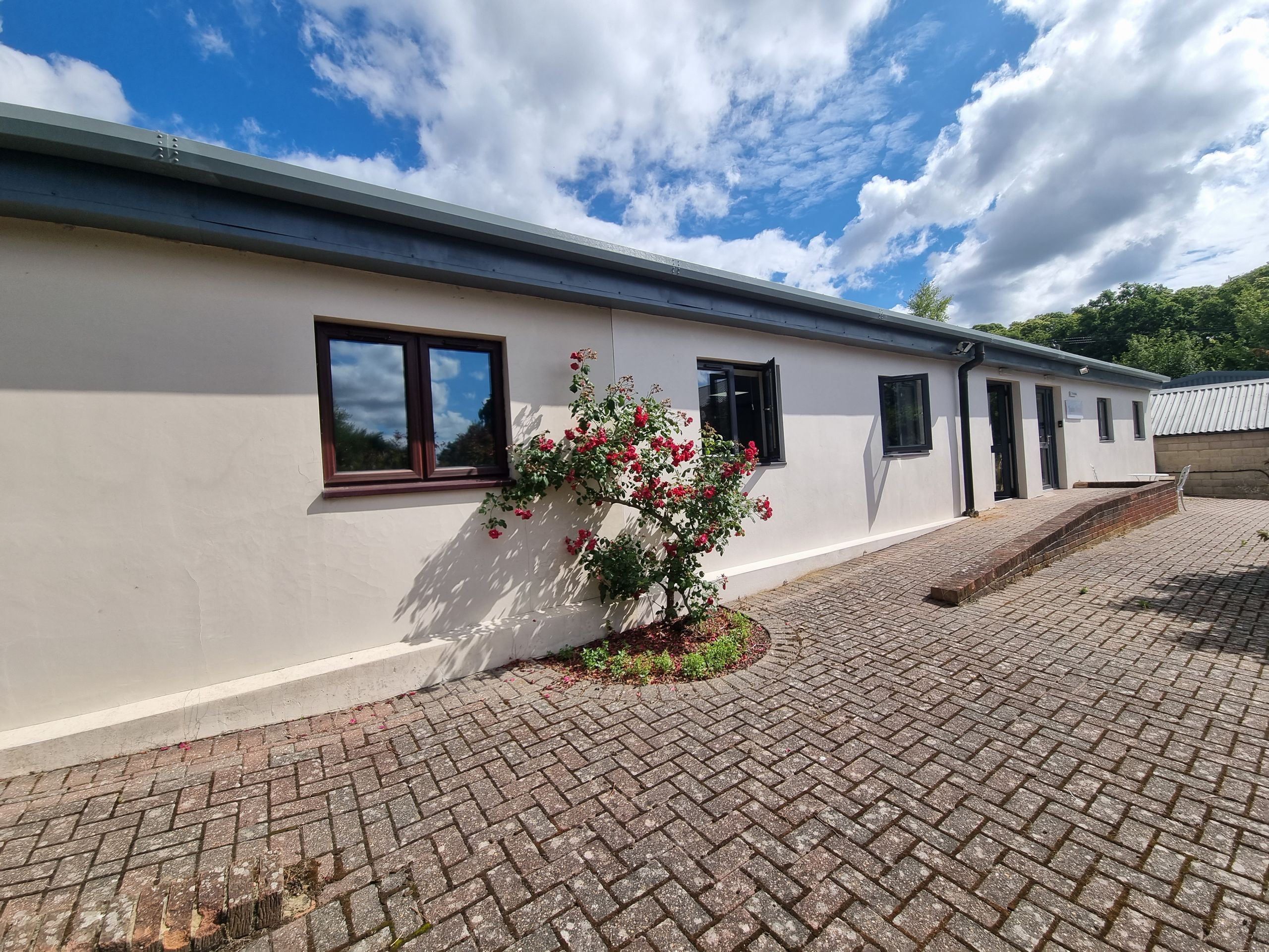 To Let 2 The Stables, Tanners Court, Tanners Lane, Shootash, Romsey