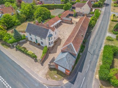 Property Image for 16 The Green, Barrow, Bury St. Edmunds, Suffolk, IP29 5DT