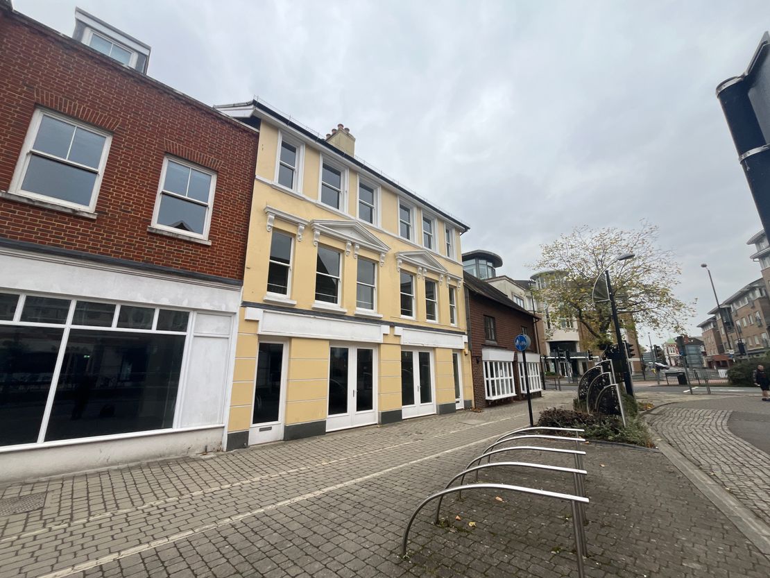 31-33, High Street, Crawley, West Sussex, RH10 1HS