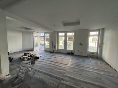 Property Image for 31-33, High Street, Crawley, West Sussex, RH10 1HS