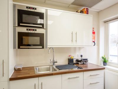 Property Image for Suite A Part Ground Floor Dorna House Two, Guildford Road, West End, Woking, GU24 9PW