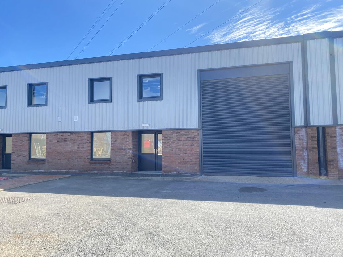 Unit 52, Hammonds Drive Industrial Estate, Hammonds Drive, Eastbourne, East Sussex, BN23 6PW