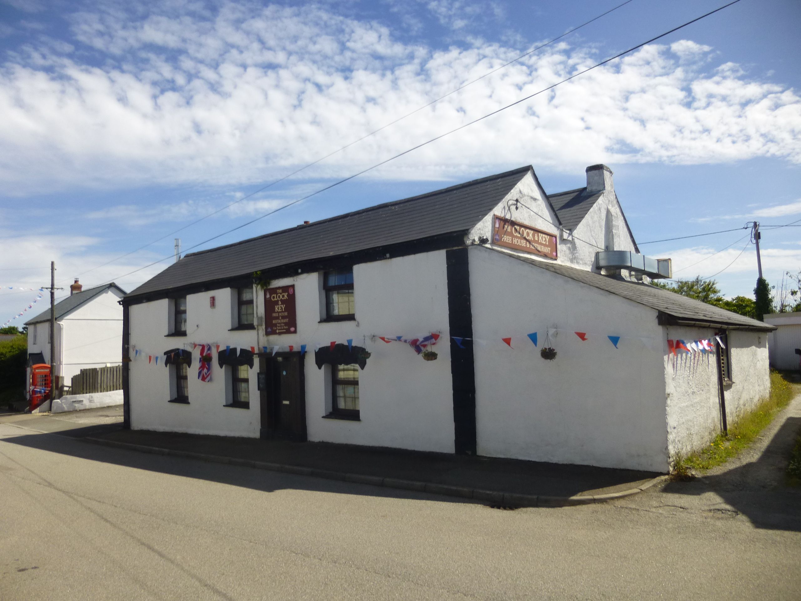 For Sale: Clock & Key, Trispen Hill, TRISPEN, Truro, Cornwall, TR4 9AZ ...