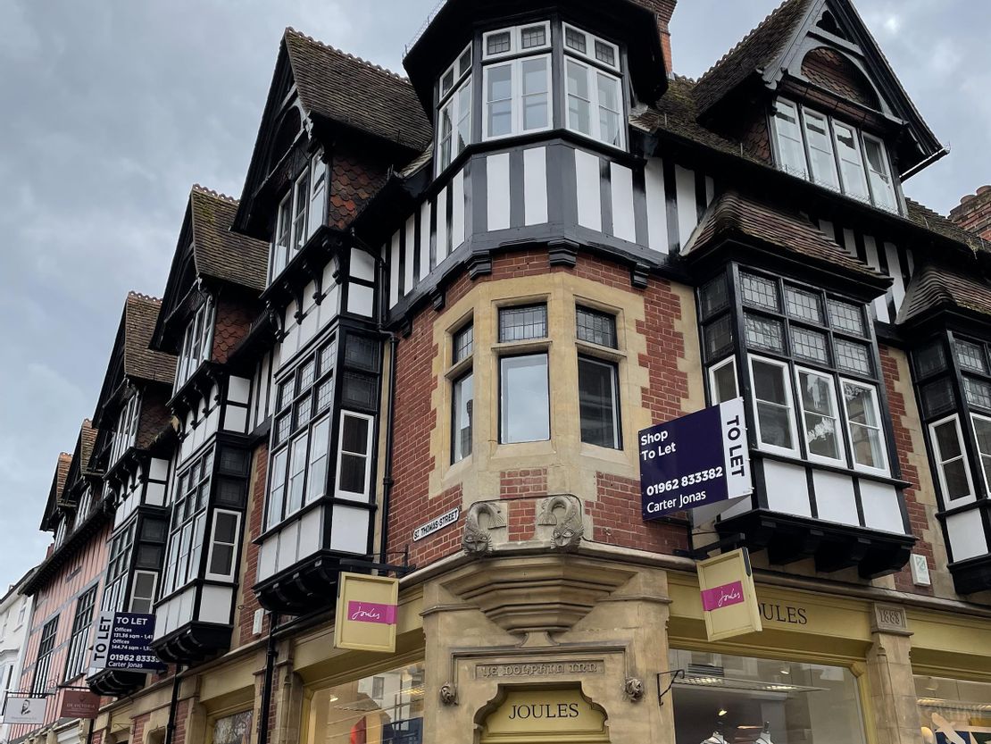 32 St. Thomas Street, Winchester, Hampshire, SO23 9HJ