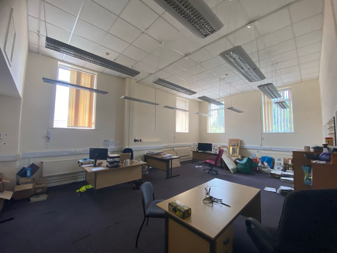 16 Lord Street, North Wales, Wrexham, Wrexham, LL11 1LG