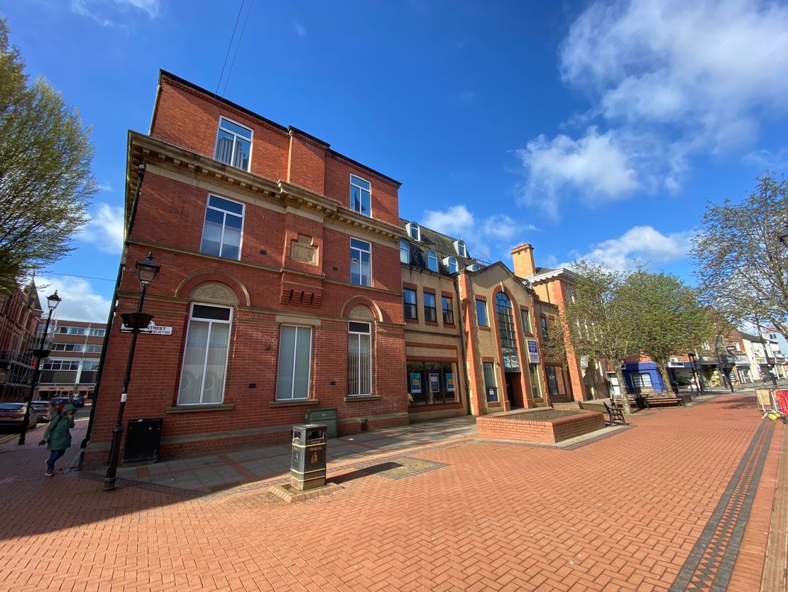 16 Lord Street, North Wales, Wrexham, Wrexham, LL11 1LG