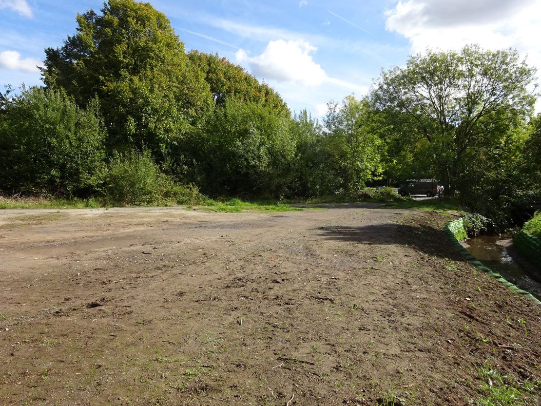 Burton Rd, Carlton, Nottingham NG4 3GP