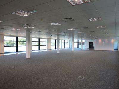Property Image for 3 Paragon, Red Hall Crescent, Wakefield, West Yorkshire, WF1 2DF
