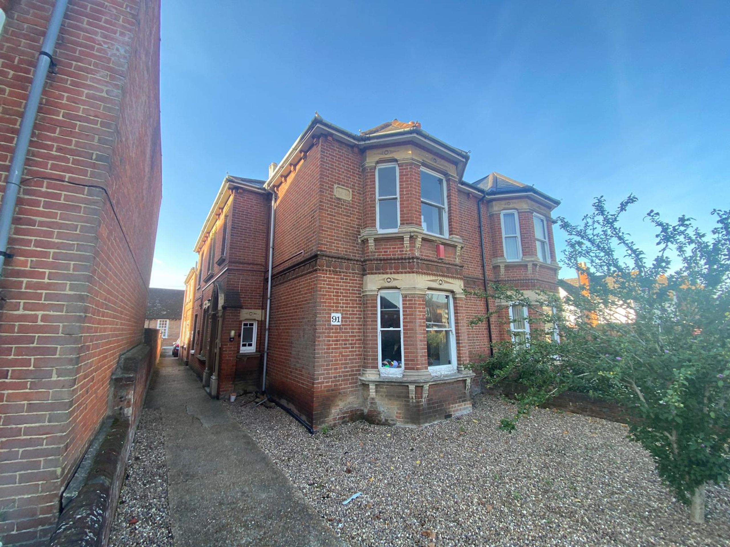 For Sale 91 Leigh Road, Eastleigh, SO50 9DQ PropList