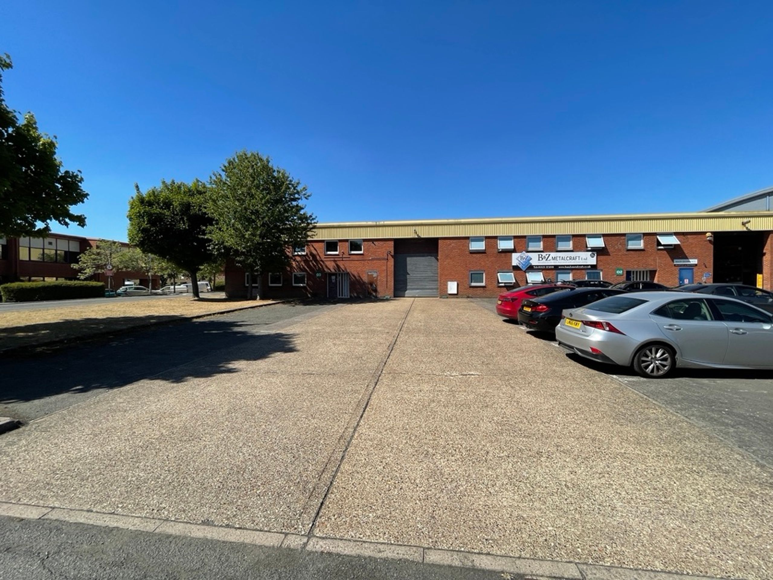 To Let Unit O3, Cherrycourt Way, Leighton Buzzard, LU7 4UH PropList