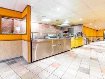 Property Image for 45 Stodman Street | Newark upon Trent| Nottinghamshire | NG24 1AW