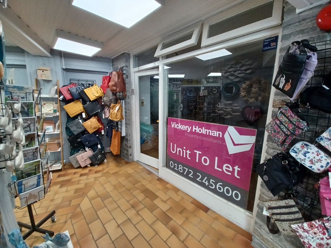 Unit 3, Hornabrook Place, Padstow, Cornwall, PL28 8DY