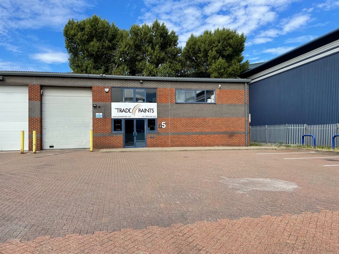 To Let Unit 5, The Glade Business Centre, Eastern Avenue, West