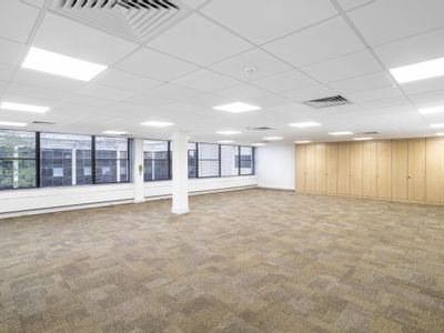 Property Image for Sovereign Court, Witan Gate East, Central Milton Keynes, Milton Keynes, South East, MK9 2HP