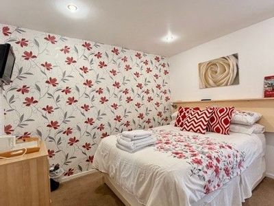 Property Image for Beverley Hotel, 26 St Chads Road, Blackpool, FY1