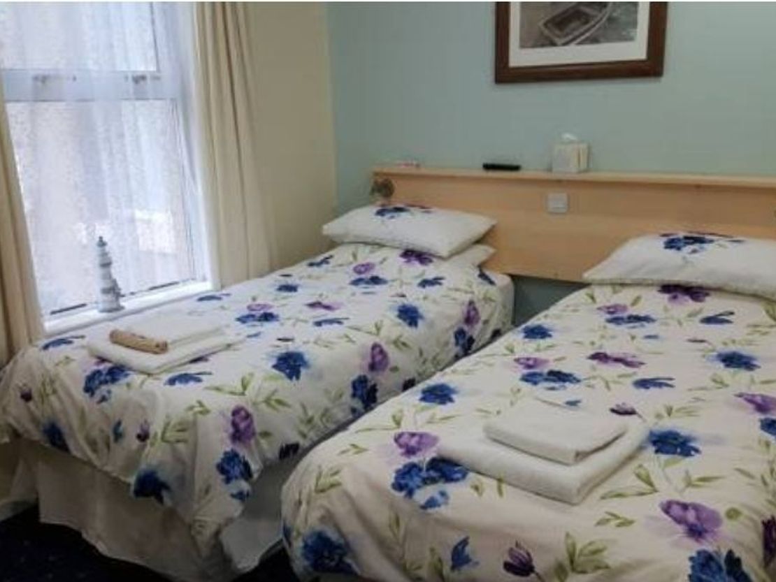 Beverley Hotel, 26 St Chads Road, Blackpool, FY1