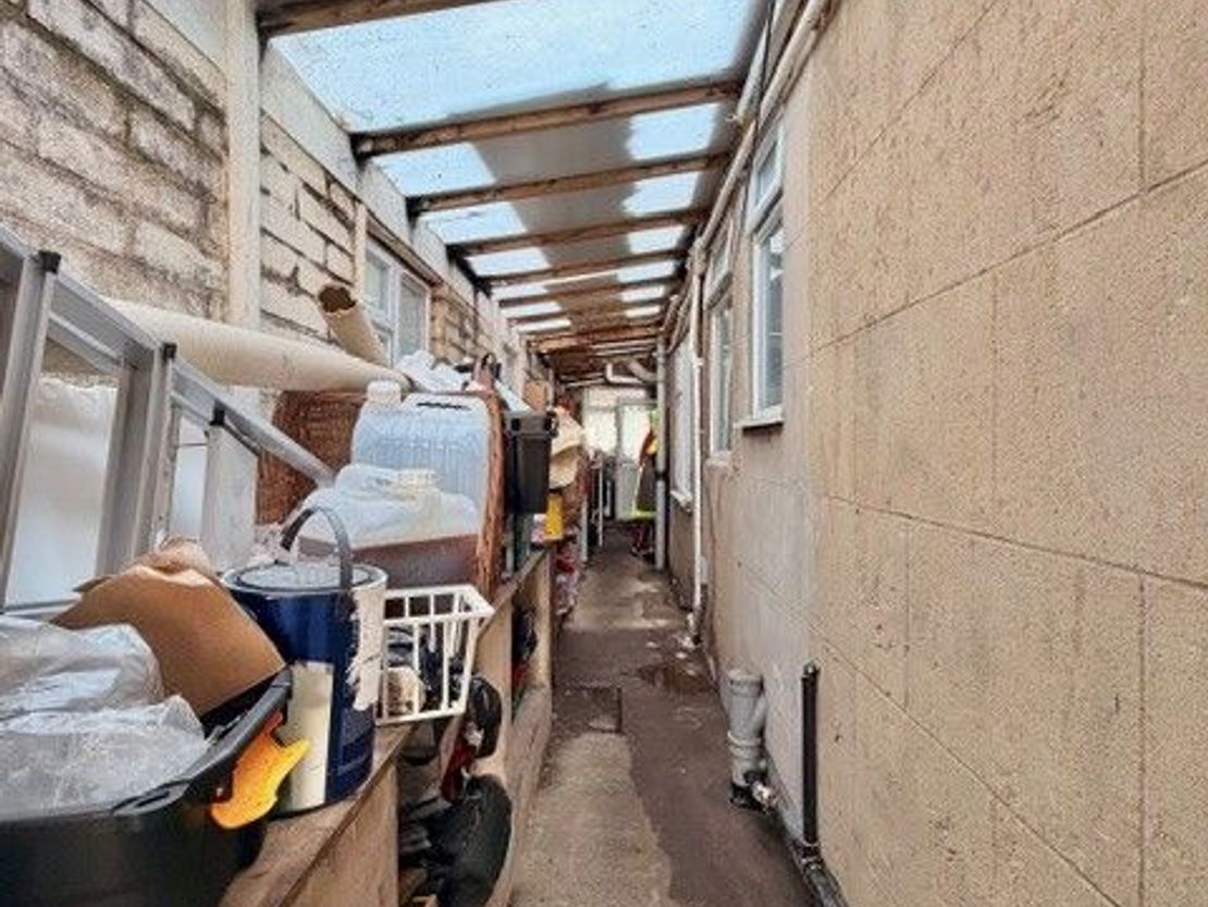 Beverley Hotel, 26 St Chads Road, Blackpool, FY1