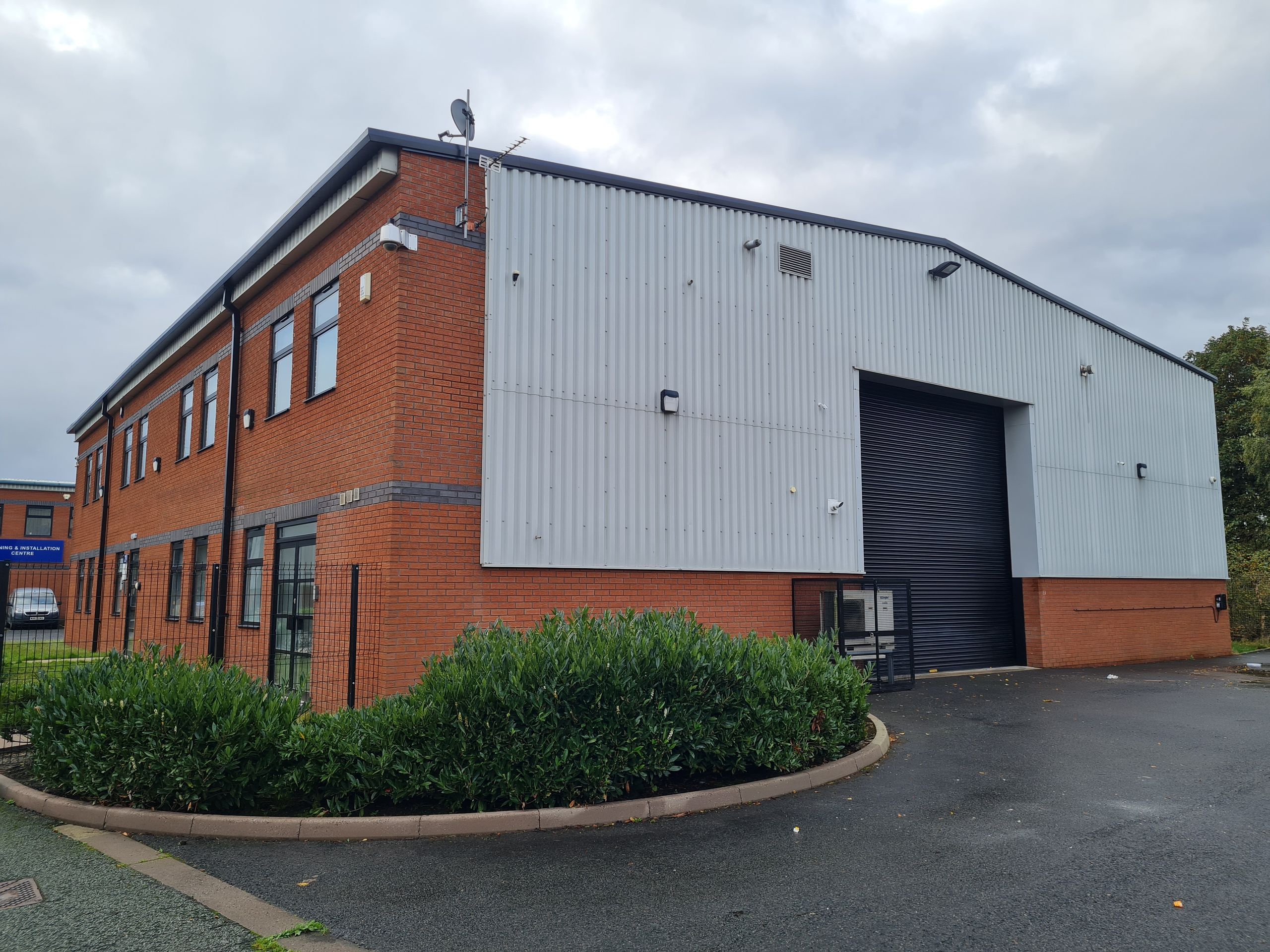 To Let Unit 8C Broadgate, Oldham Broadway Business Park, Chadderton