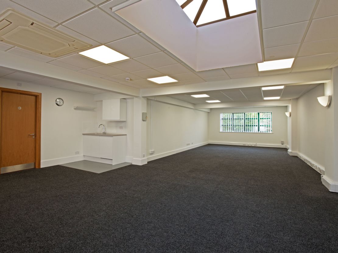 Suite 12 The Aquarium, 101 Lower Anchor Street, Chelmsford, Essex, CM2 0AU