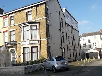 Property Image for Woodfield Lodge Apartments, 28 Woodfield Road, Blackpool, FY1