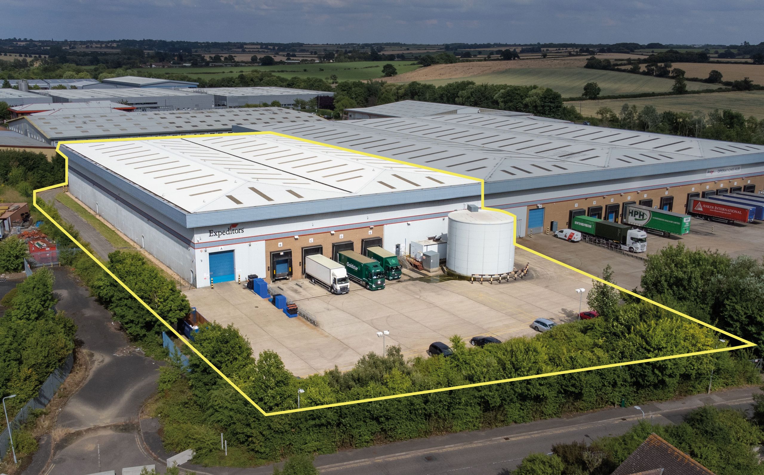 To Let DC2, London Road, Newport Pagnell, Milton Keynes, Bucks, MK16