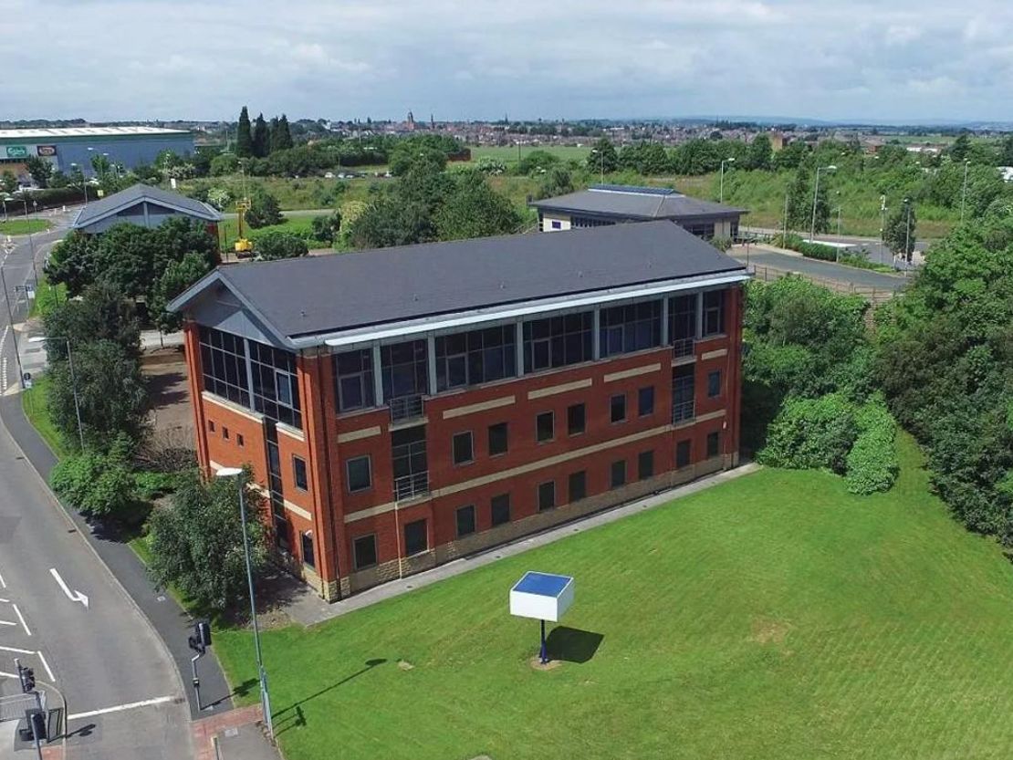 1 Sterling Court, Leeds, WF3 1EL