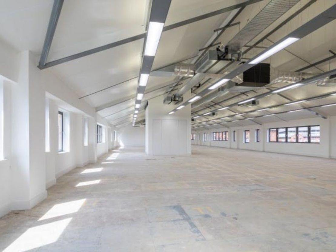 2 Park Lane, Leeds, LS3 1ES