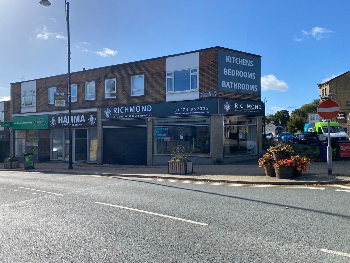 To Let 2 Central Parade, Cleckheaton, BD19 3RU PropList