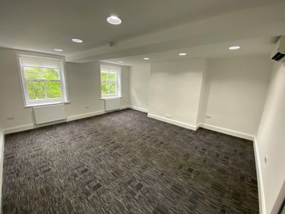 Property Image for 29 Park Square West, Leeds, LS1 2PQ